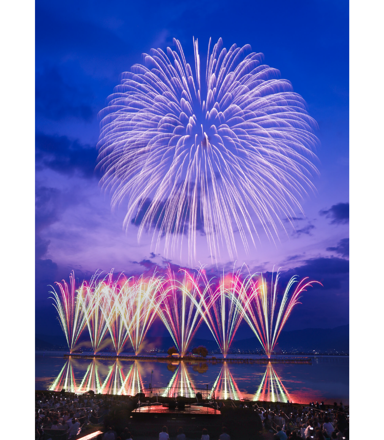 諏訪湖祭湖上花火大会 チケット2枚 諏訪湖祭湖上花火大会 チケット2枚 ◉コメントと返信必要 良席 初島