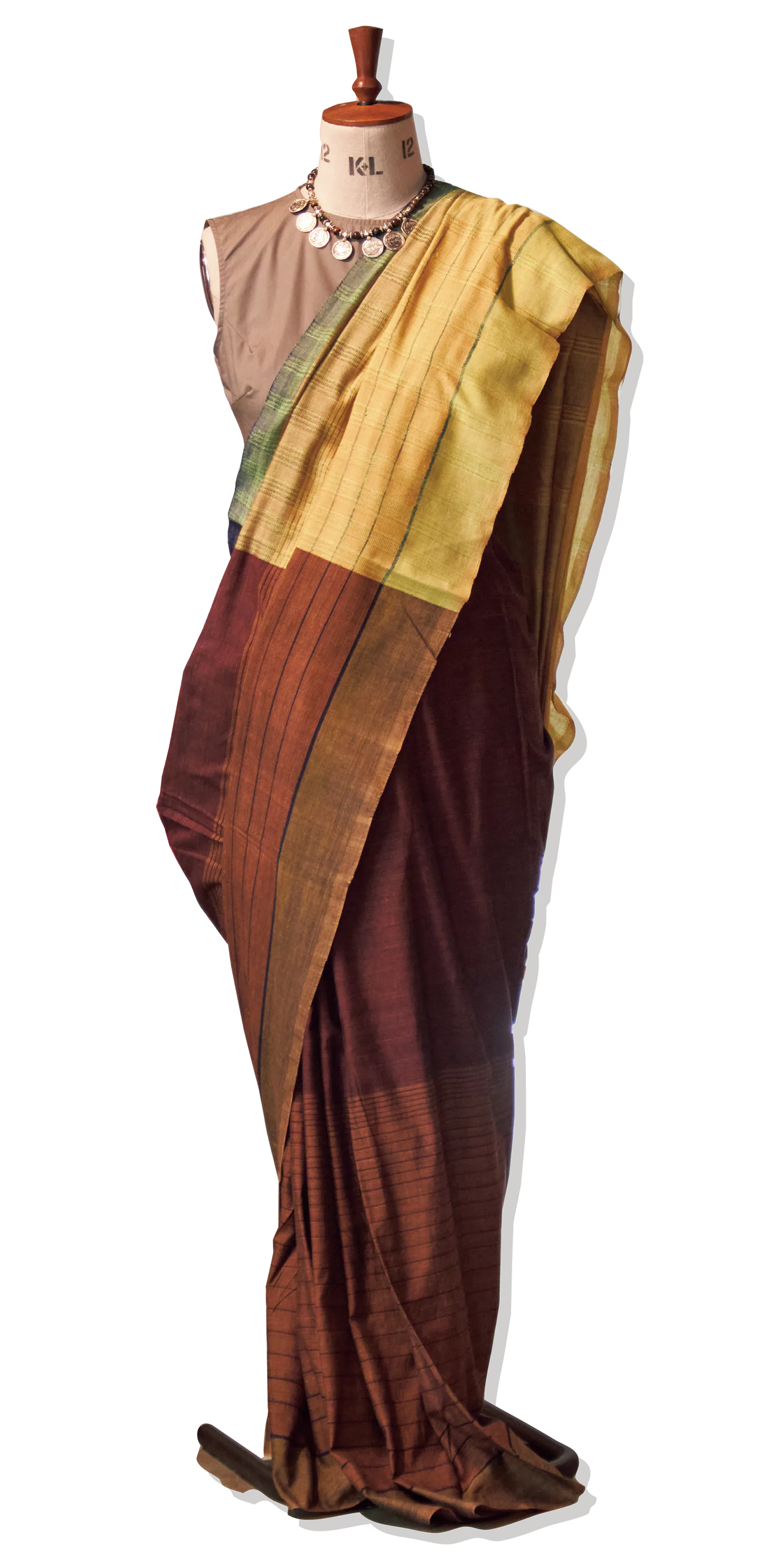 アサンガのサリーの画像