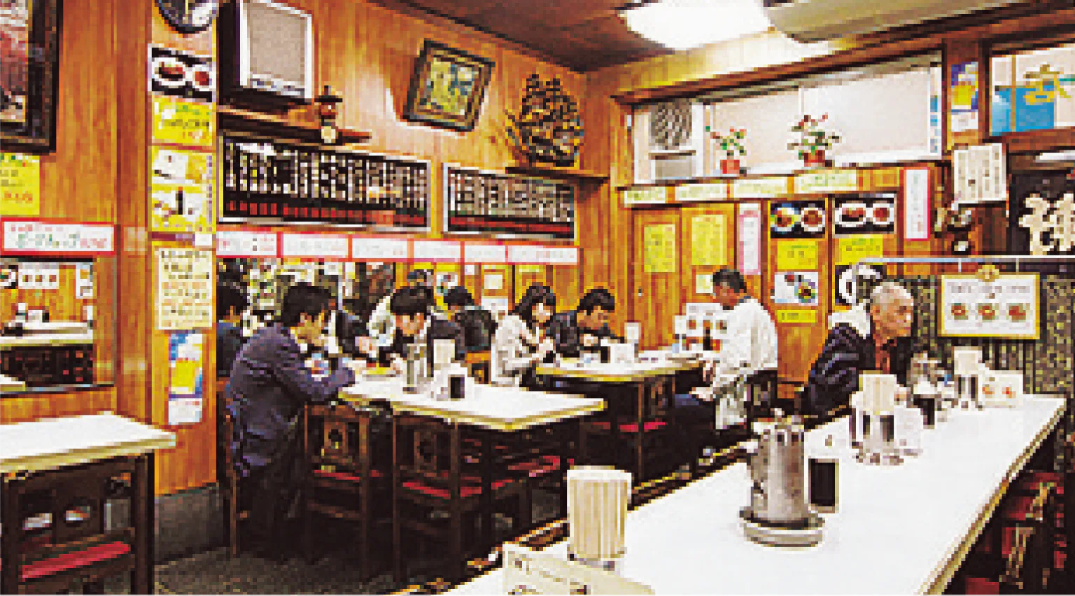 自由軒 難波本店の店内画像