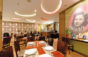 フェリー・ジェイズ・キッチンの内観画像