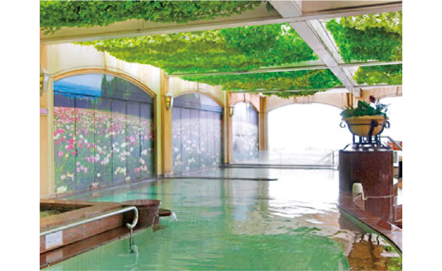 ホテルリステル猪苗代　露天「湖眺（こちょう）の湯」の画像