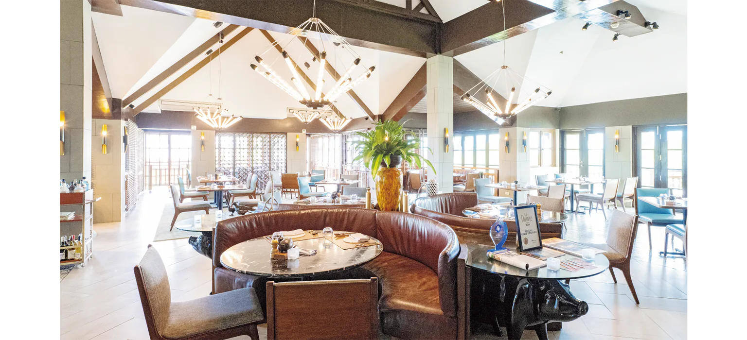 アニヤ・バイ・チェレ・ゴンザレスの内観の画像