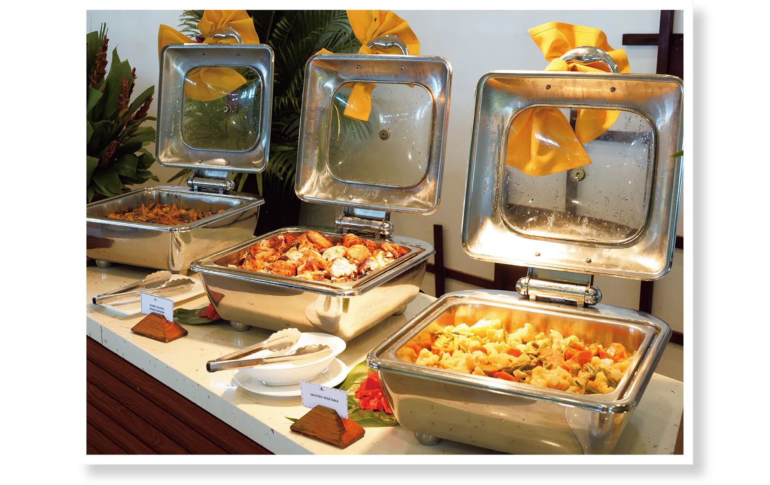 ビュッフェの画像