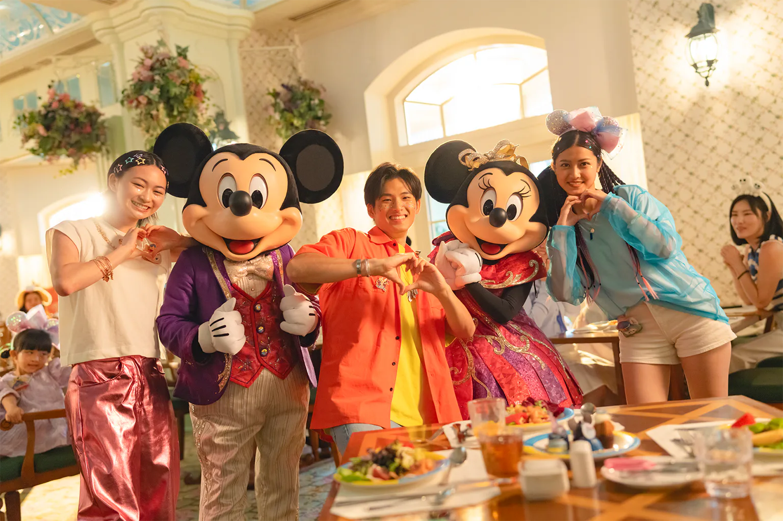 香港ディズニーリゾートの朝食の画像