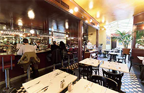 レクスプレスの内観の画像