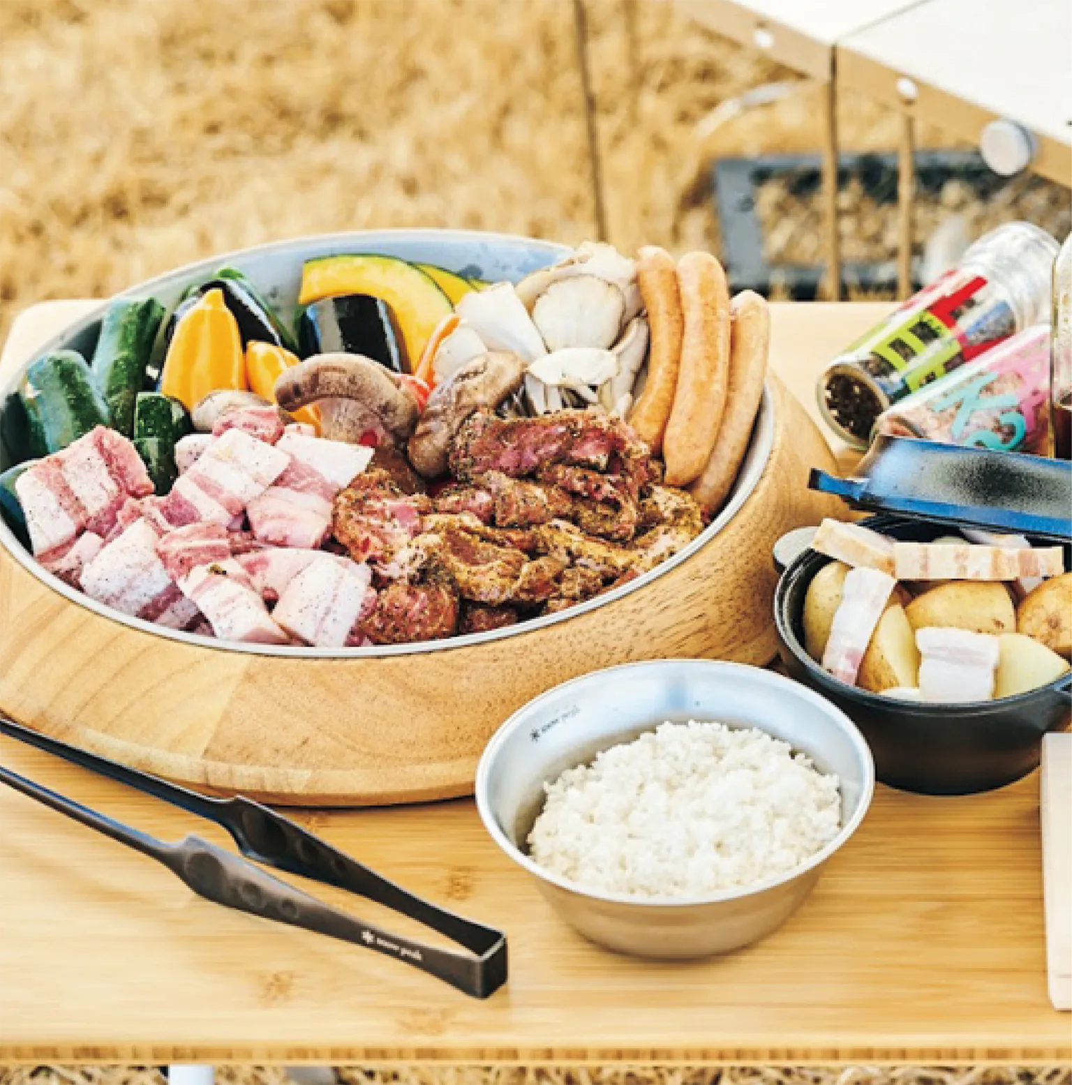 (画像)bacon 用具のレンタルがあり、手ぶらでバーベキューが楽しめる