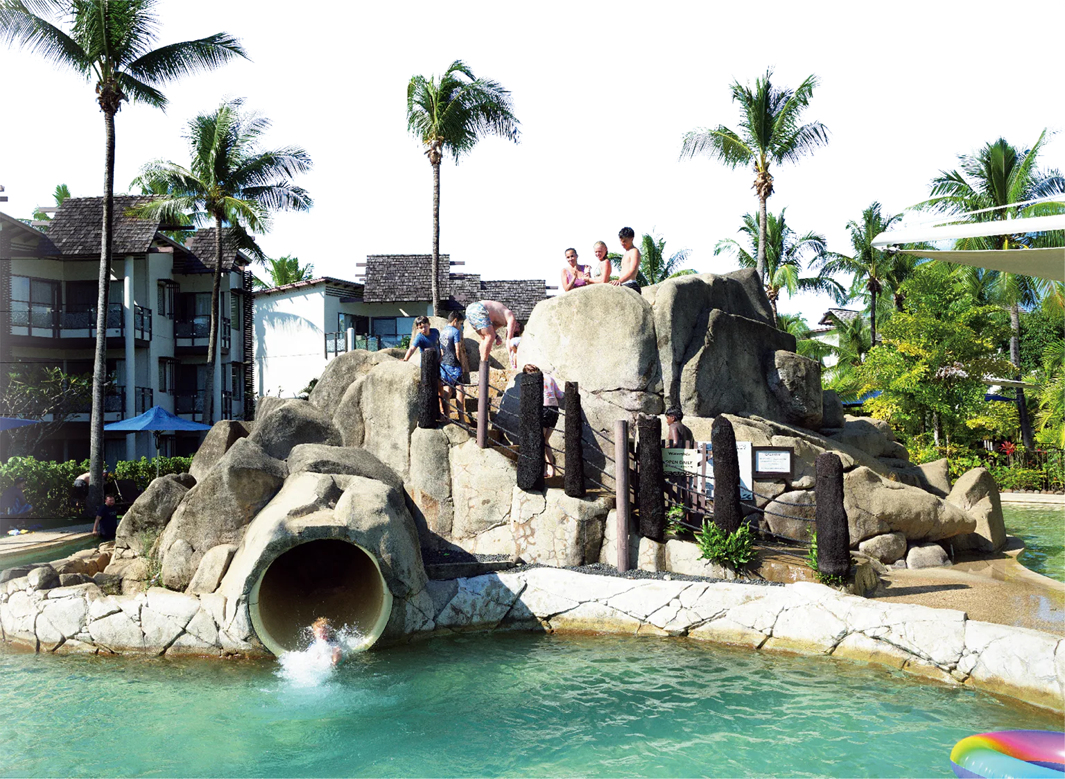 ウォータースライダーの画像