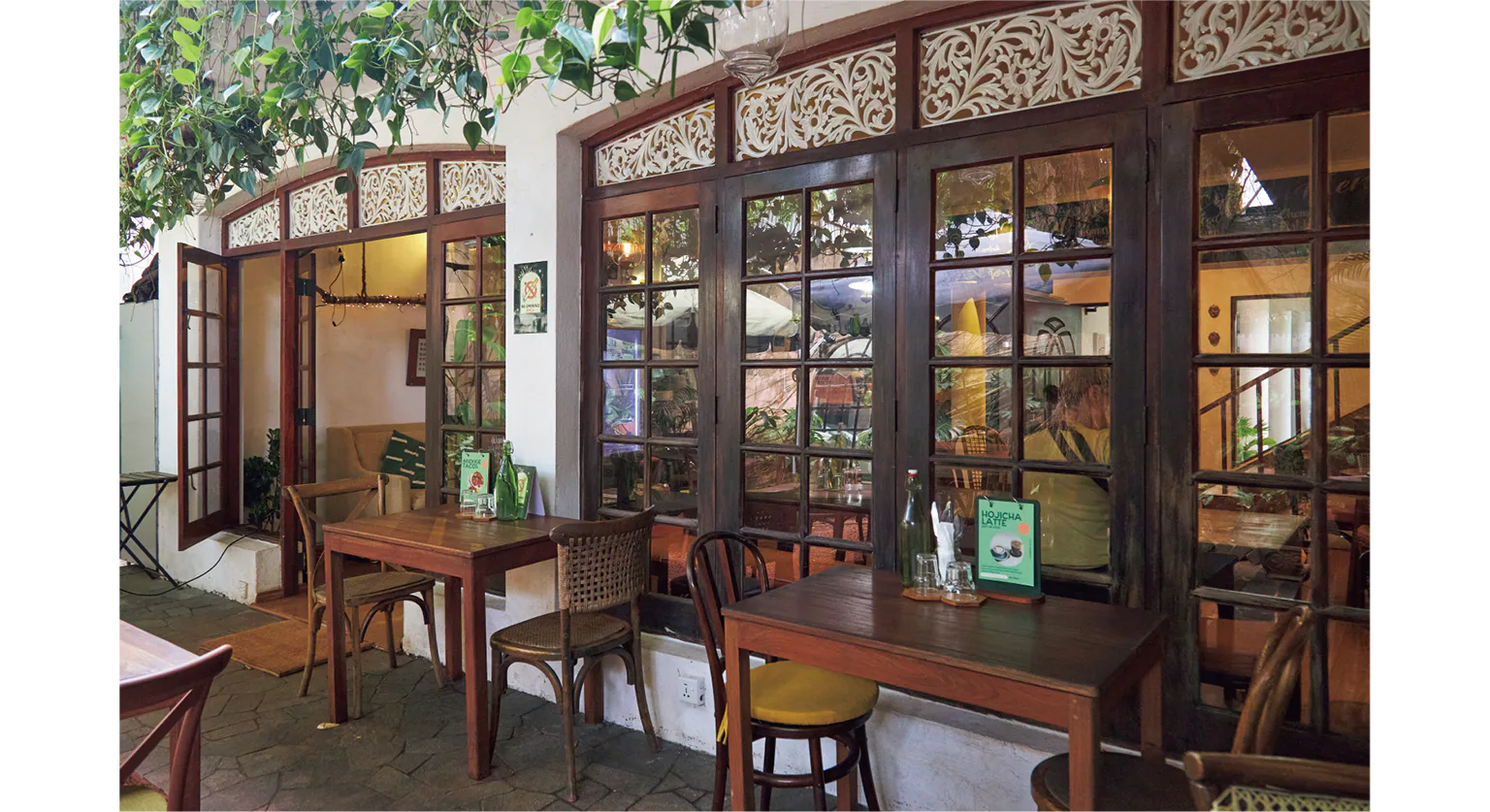 カフェ・クンブックの外観の画像