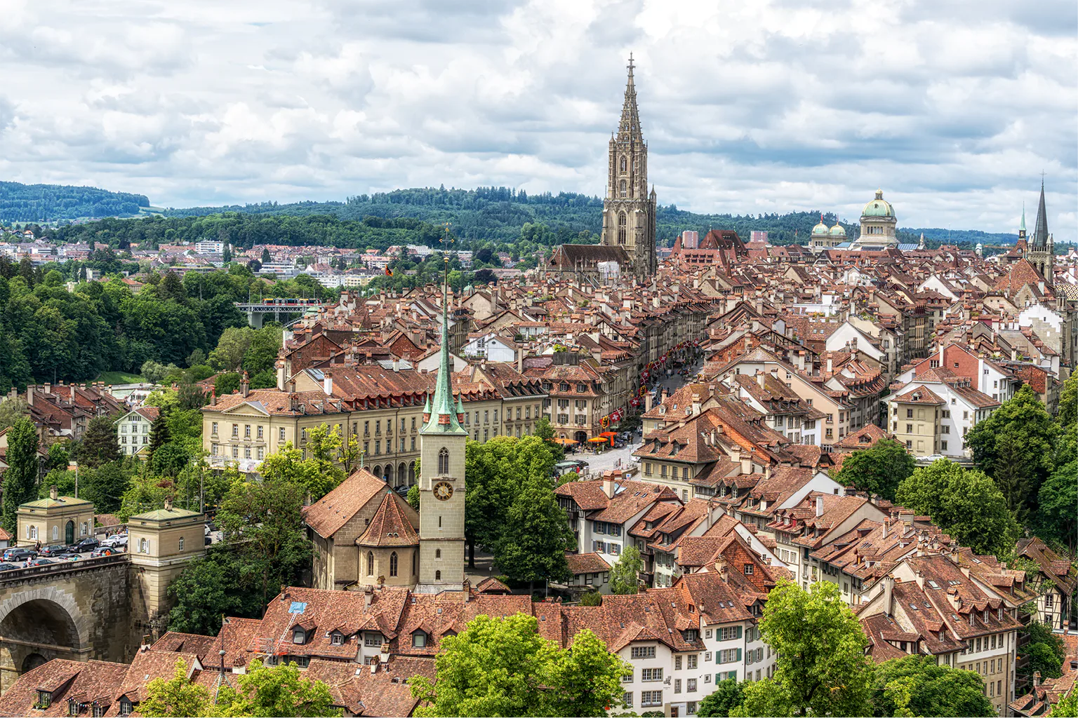 ベルンの旧市街の画像