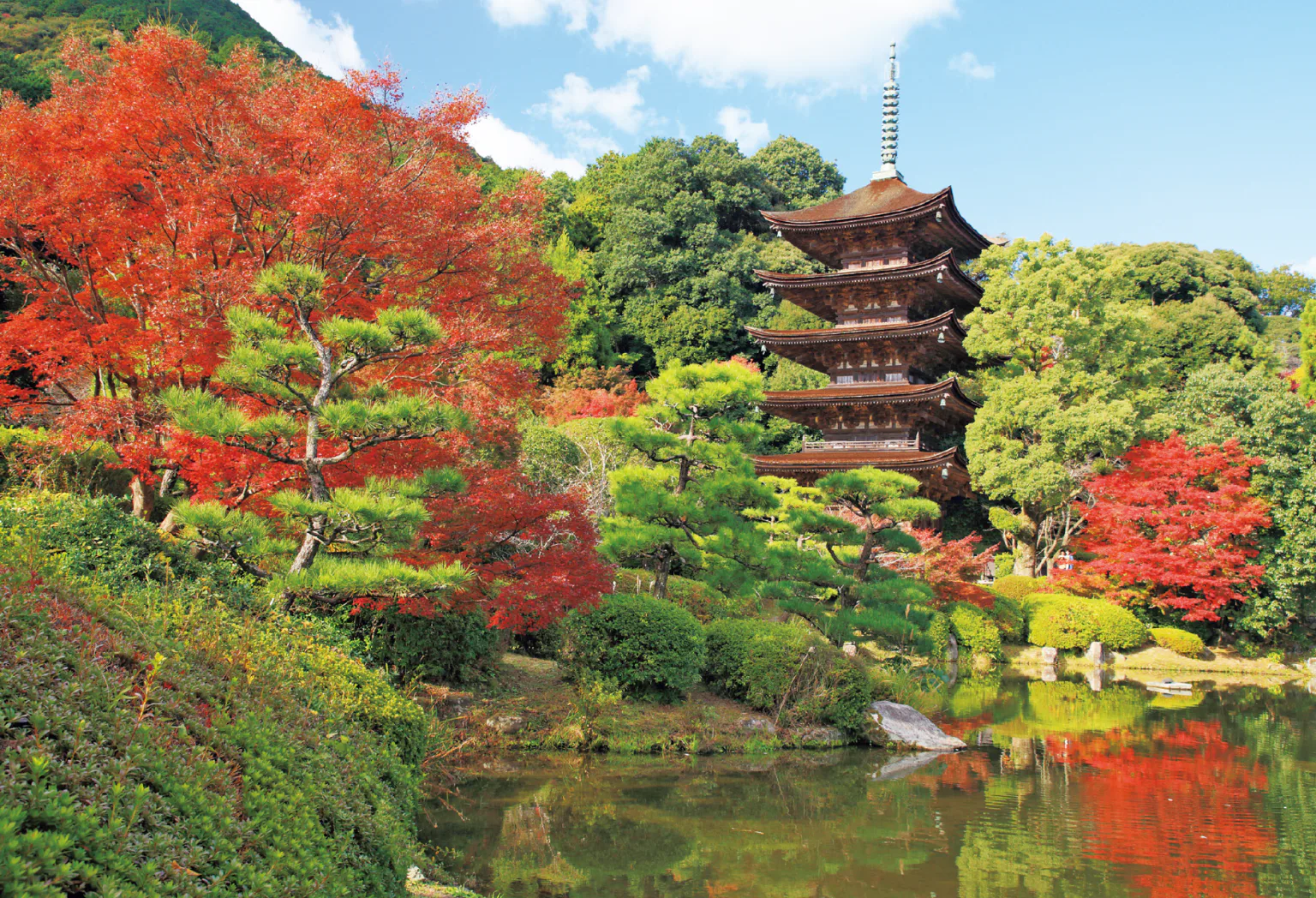 瑠璃光寺五重塔