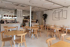 ヌマ・カフェの店内画像