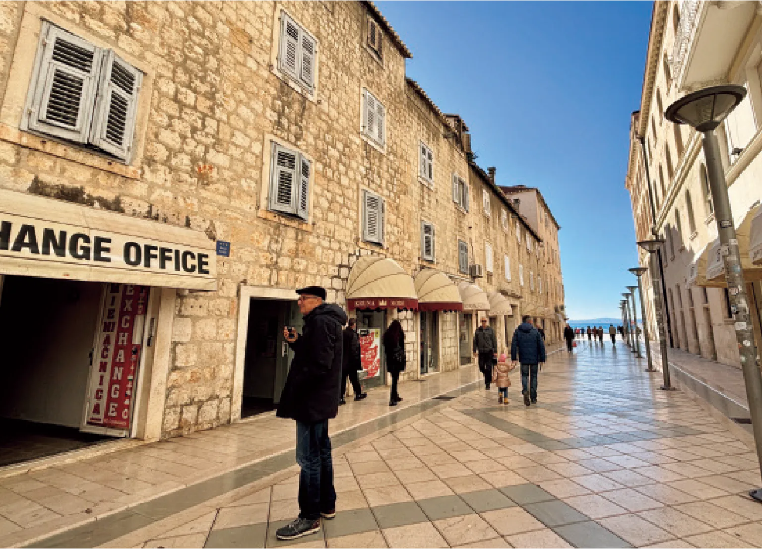 マルモントヴァ通りの紹介画像