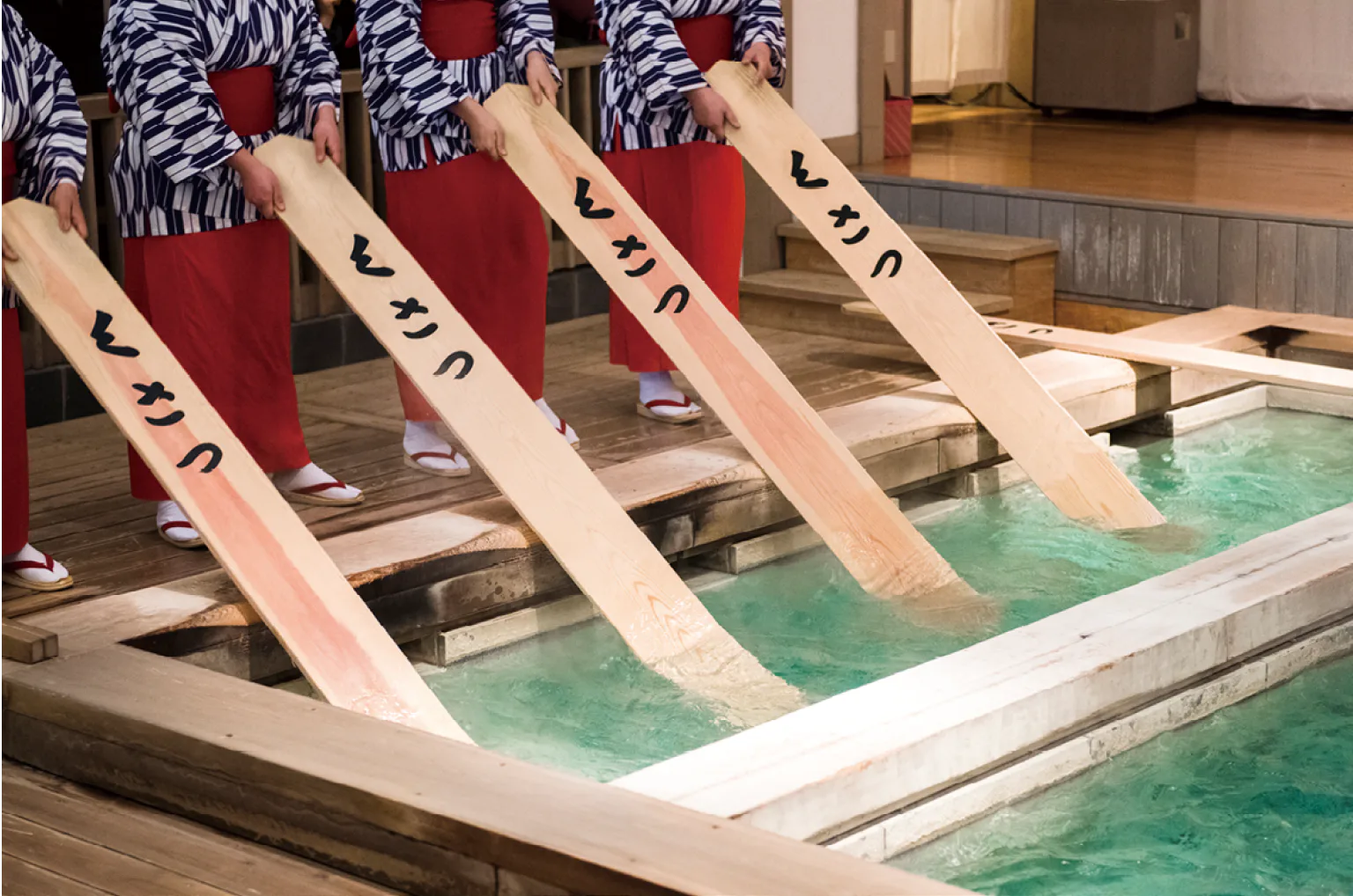 熱乃湯（ねつのゆ）で湯もみを体験の画像