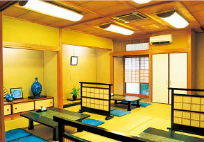 郷土料理 花ぜんの店舗内観画像