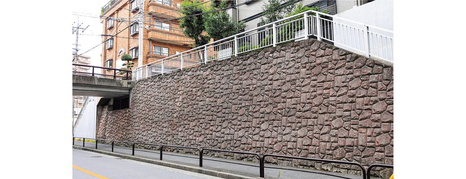 文禄堤跡の断面の画像