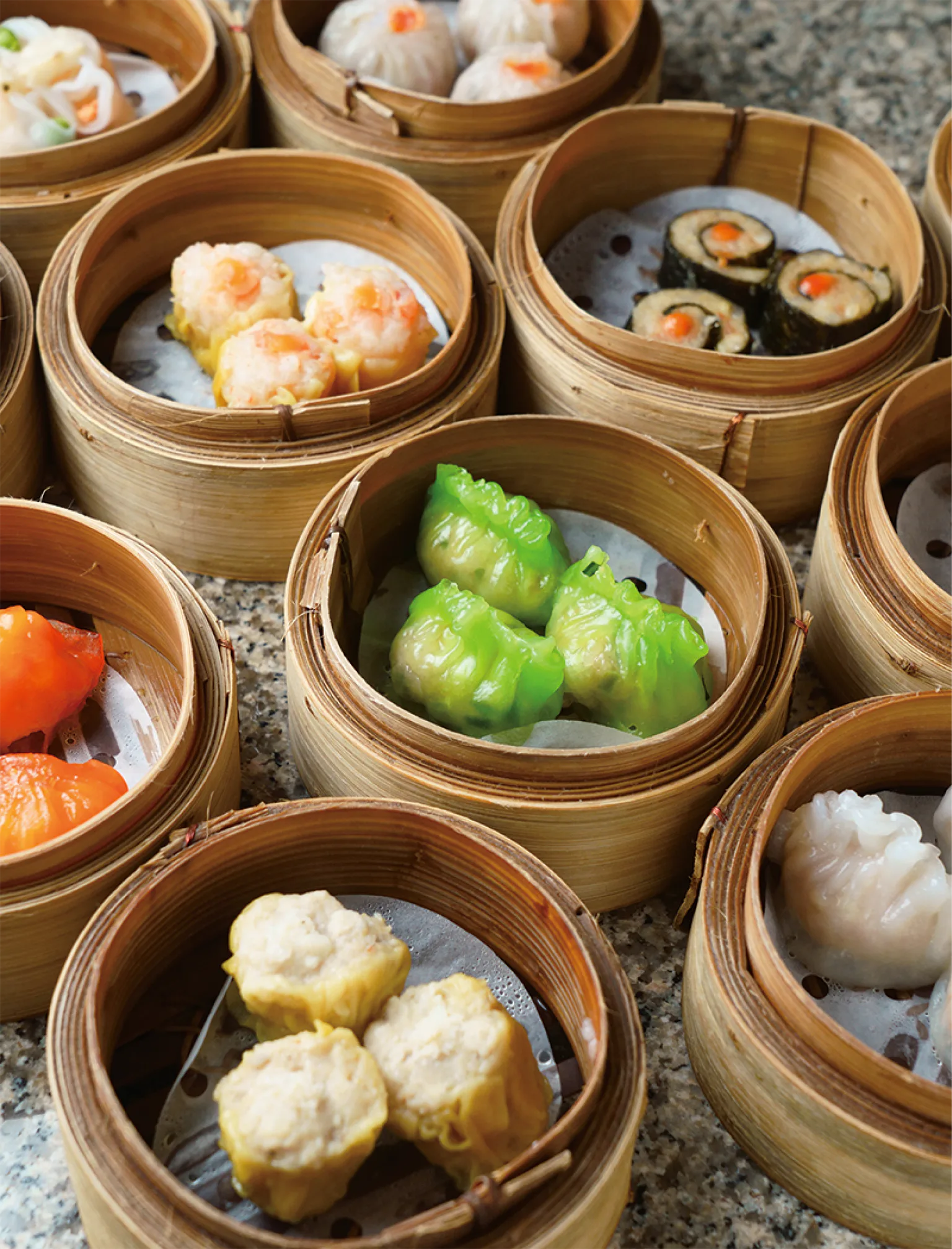 チャイナタウンの本格中国料理の画像