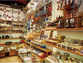 メデューサの店舗内観画像