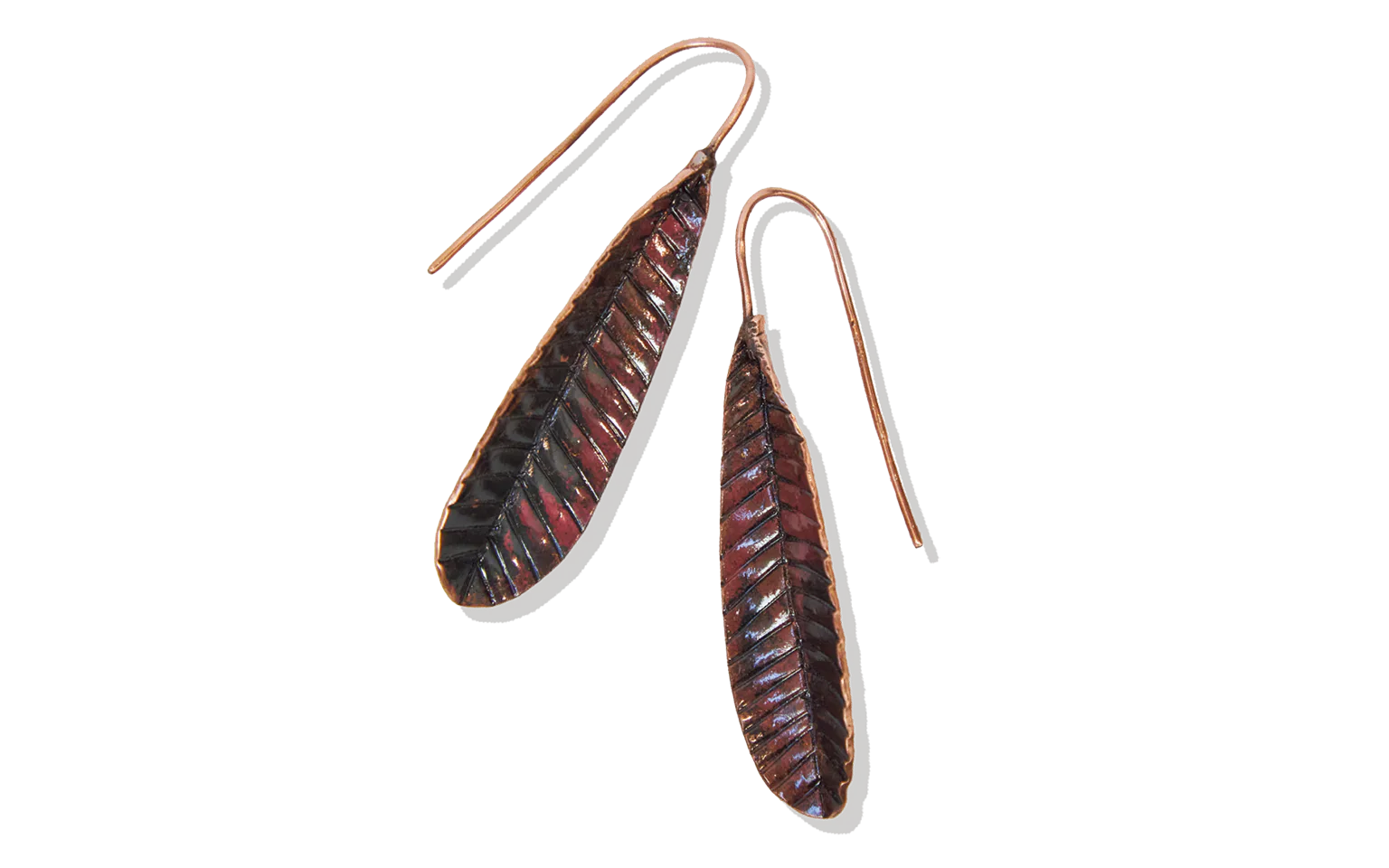 コラムのピアスの画像