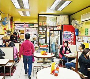 祥記麵家の内観画像