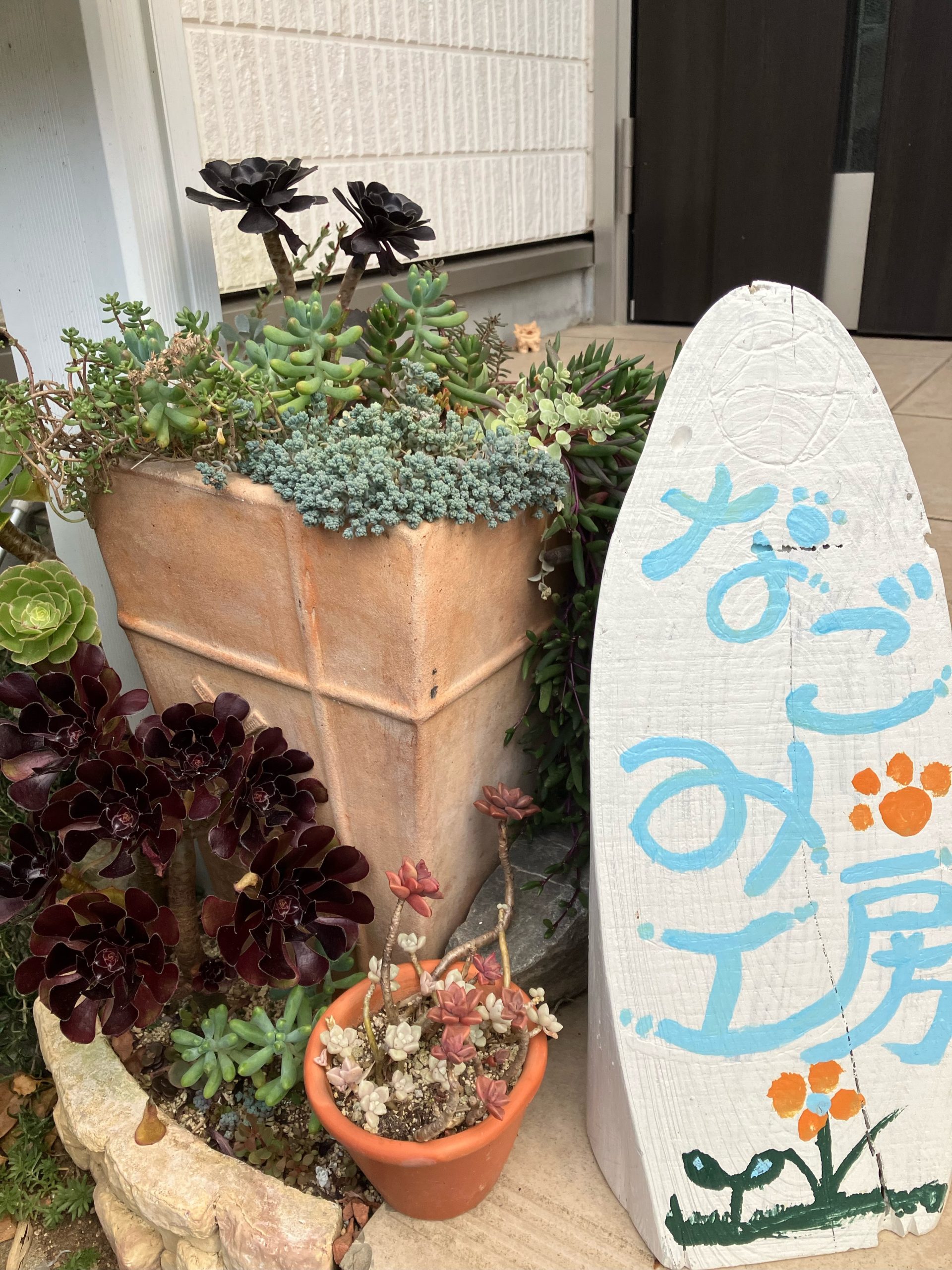<h2 style="text-align: start" id="hbdc1d1b0f9"><strong>看板効果で、新規顧客獲得…！</strong></h2>