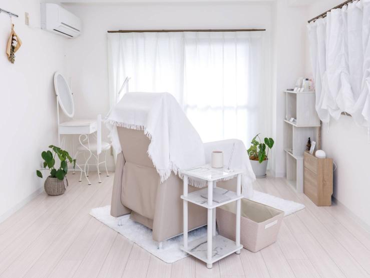 Eye Salon EMI