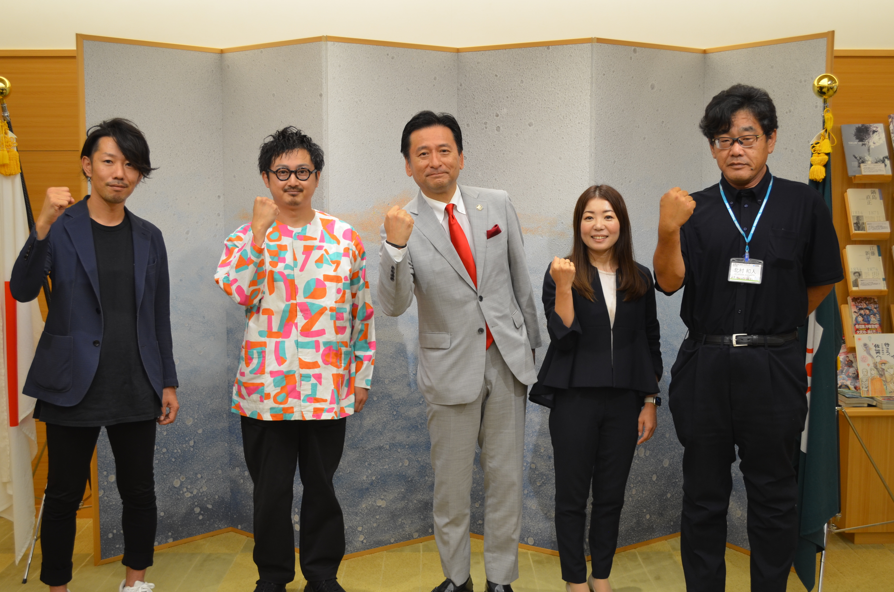 九州ニュービジネス大賞受賞者３名が、山口知事を表敬訪問