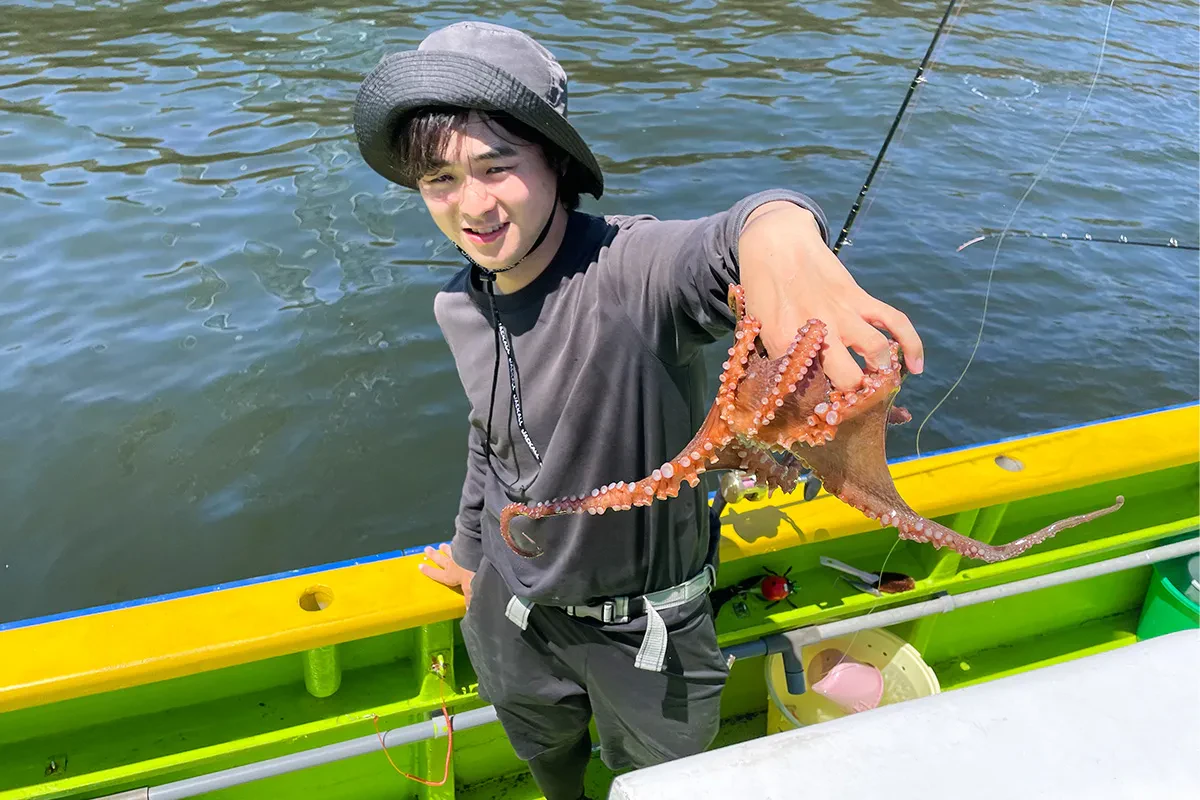 まだまだマダコ釣れています