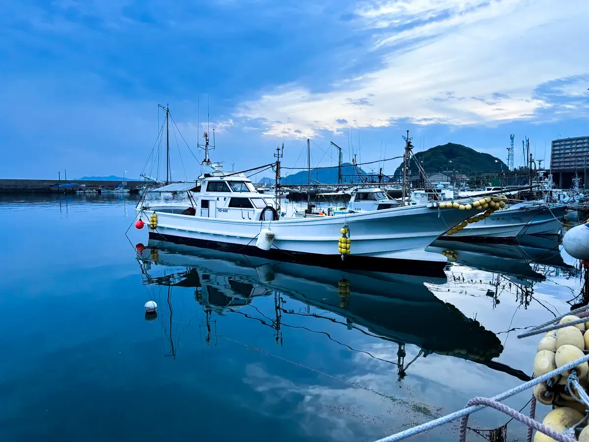 宗像市鐘崎漁港の遊漁船『天王』