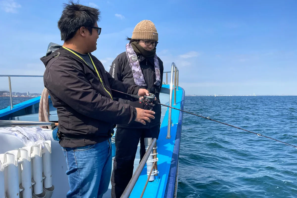 船長からレクチャーを受ける