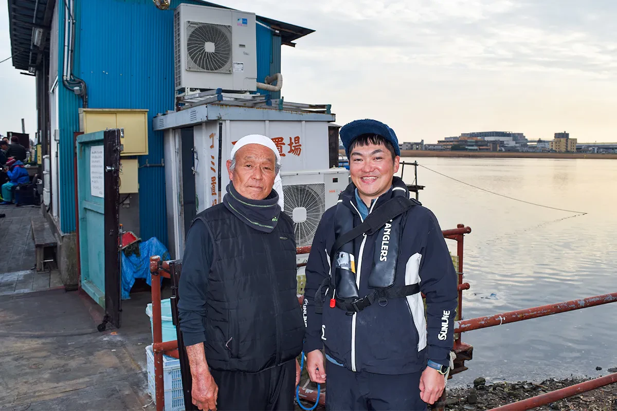 かみやの桟橋で記念撮影