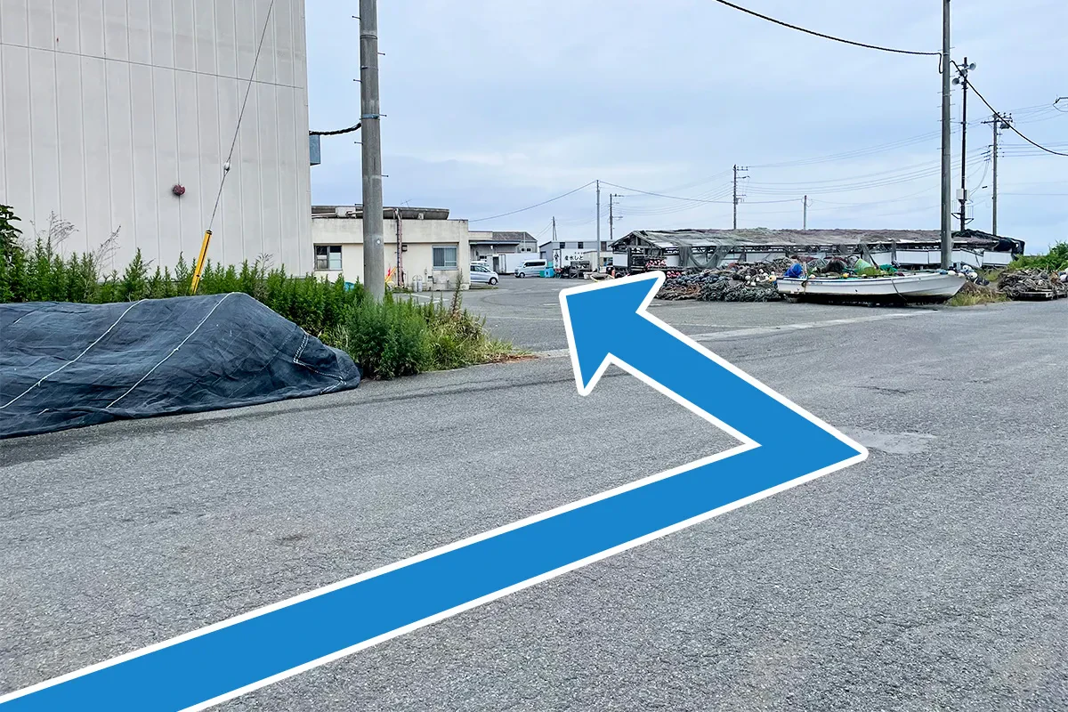 200mほど先を左折