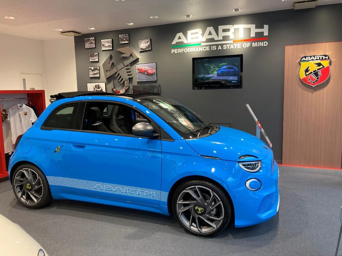 NEW ABARTH 500[1]