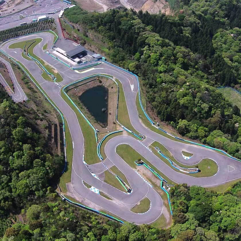 愛知県の幸田サーキット yrp桐山