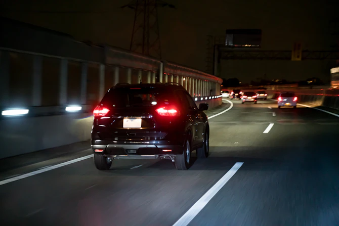 【決定版】高速道路の「深夜割引」って何時から？いくら安くなる？初心者が損しないためのポイント徹底解説