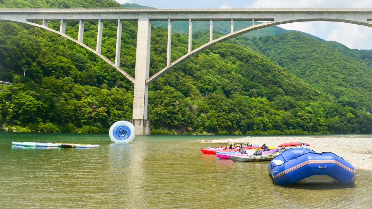 徳島県ご当地VTuber・蒼藍アオに観光スポット紹介44