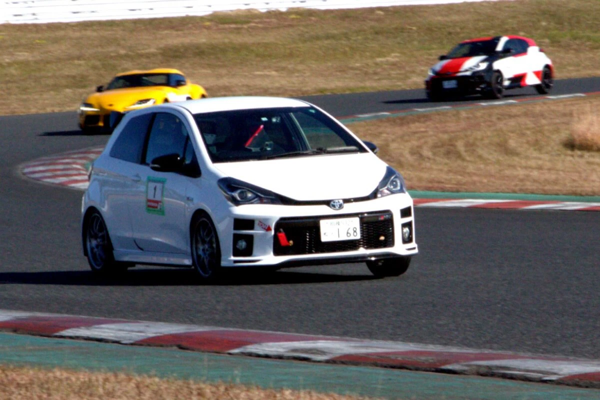 実際にサーキットまで走れちゃうのってすごくない?