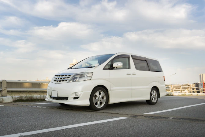 家族の移動を快適に！初心者向け「ミニバン」おすすめ車種5選ガイド
