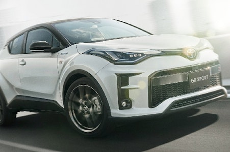 トヨタC-HRのサイズは？機械式駐車場に入る？カローラクロス・ヤリスクロスと大きさ比較も