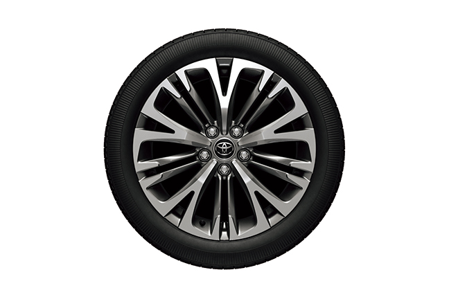 ヤリス クロス 215/50R18タイヤ&18インチアルミホイール(切削光輝 / センターオーナメント付)