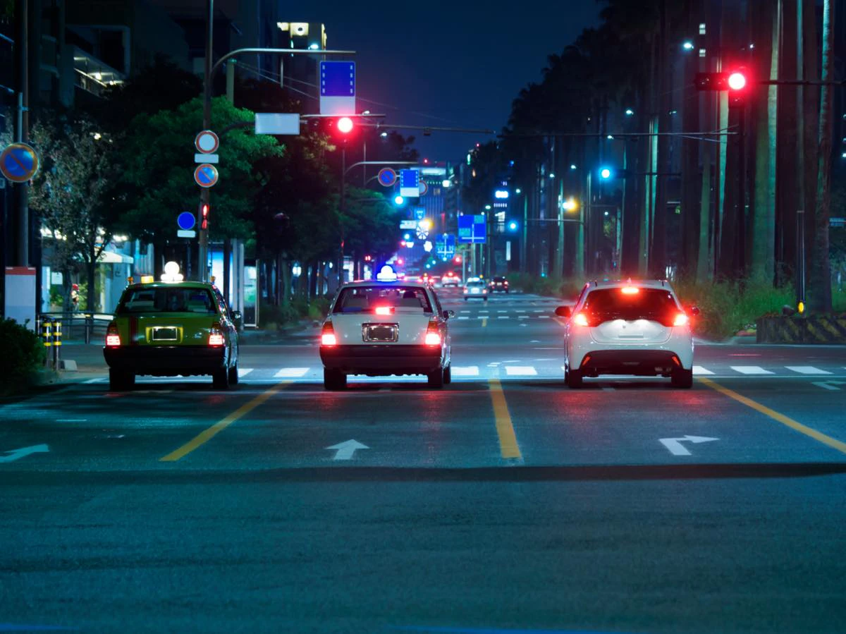 信号待ちが長いとちょっと外に出ても、と思いがちですが……