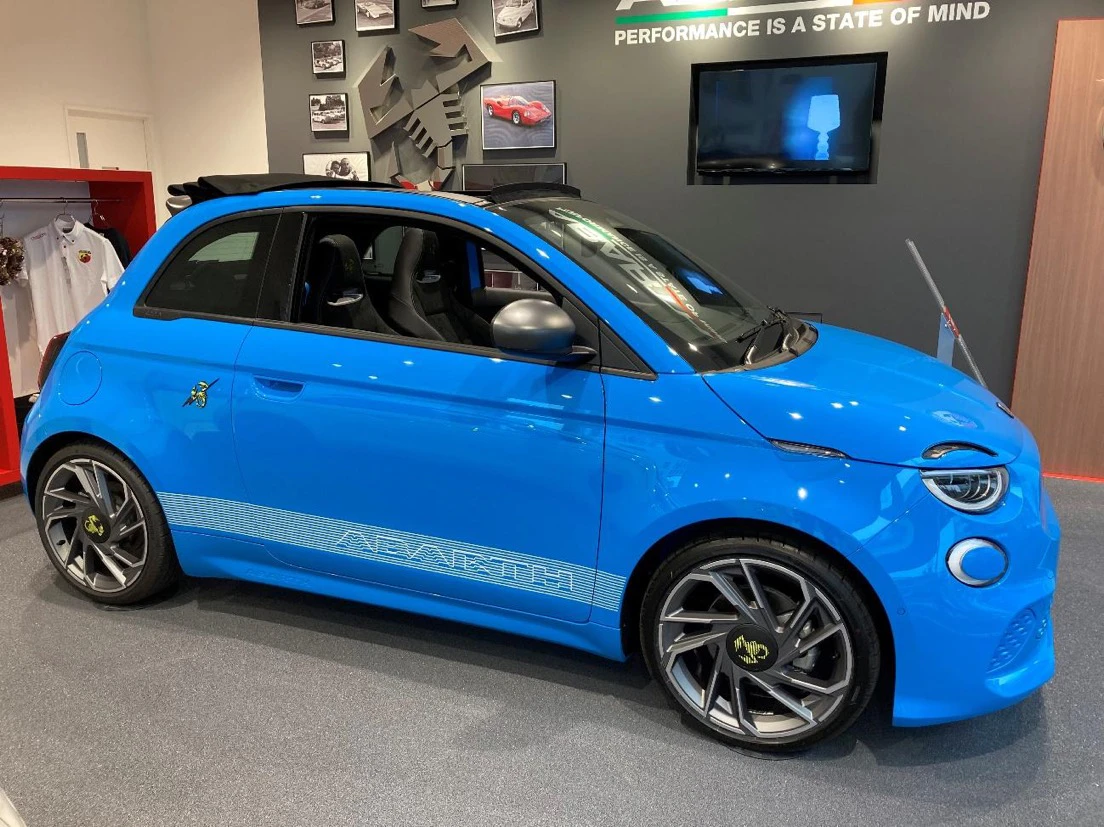 NEW ABARTH 500e[6]