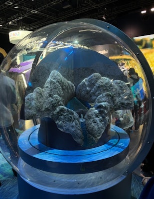 ダム工事の模型