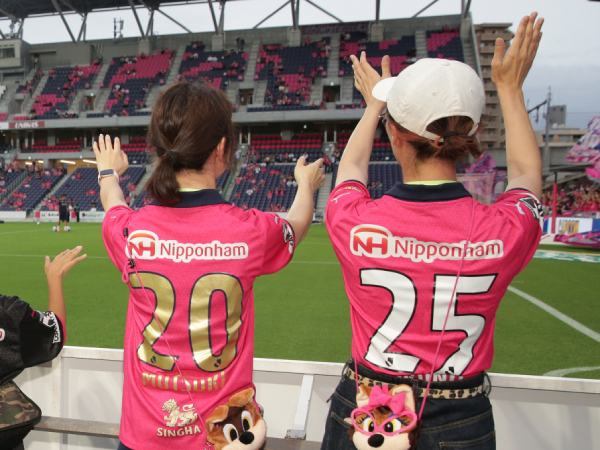 2023/7/28 セレッソ大阪vs PSG サイン入りtシャツ 2023.7.28パリサンジェルマンVSセレッソ大阪 グッズ（Paris