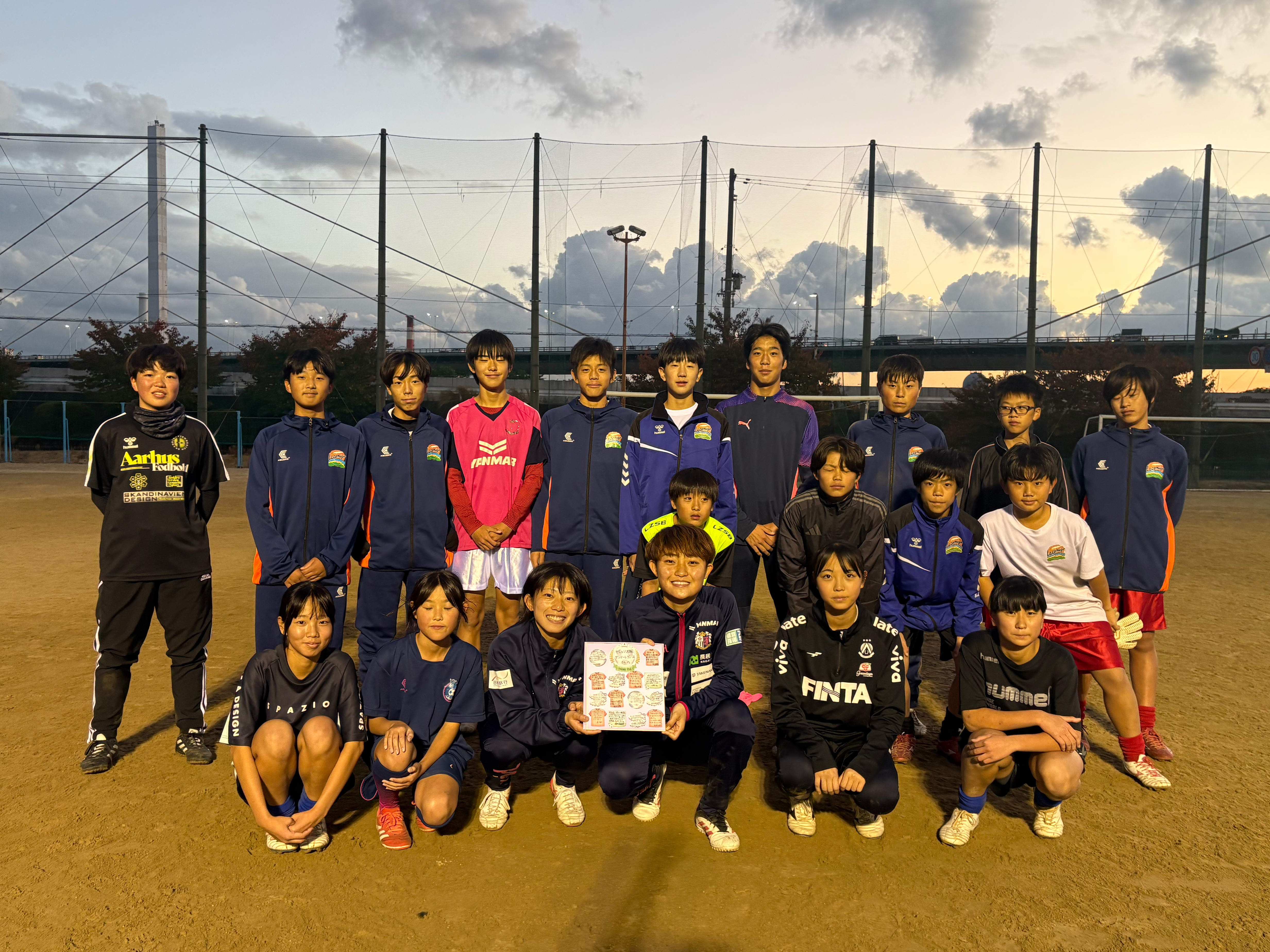 ホームタウンレポート：新北島中学校を訪問