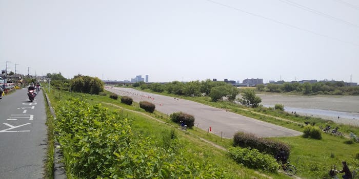 ジョグ、風景、河川敷