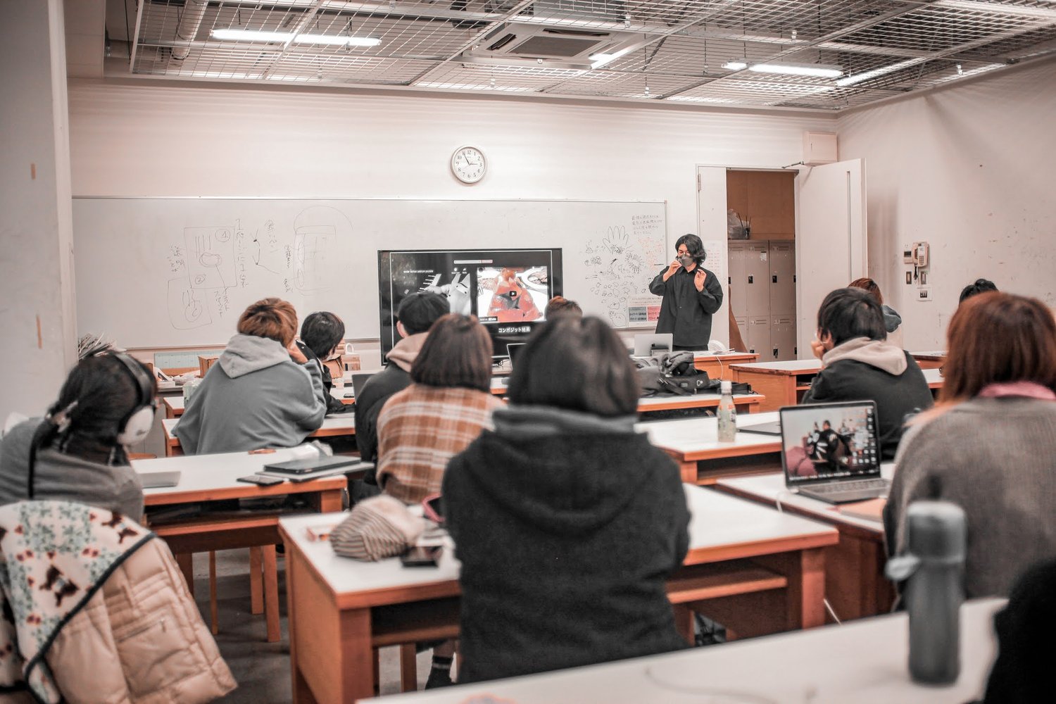 Kyohei Ogawa gave a lecture on XR at Kyoto Seika University