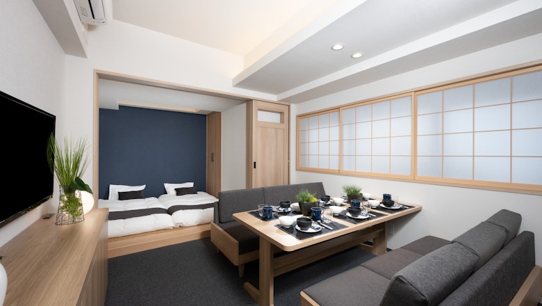 Deluxe One-Bedroom Japanese Apartment