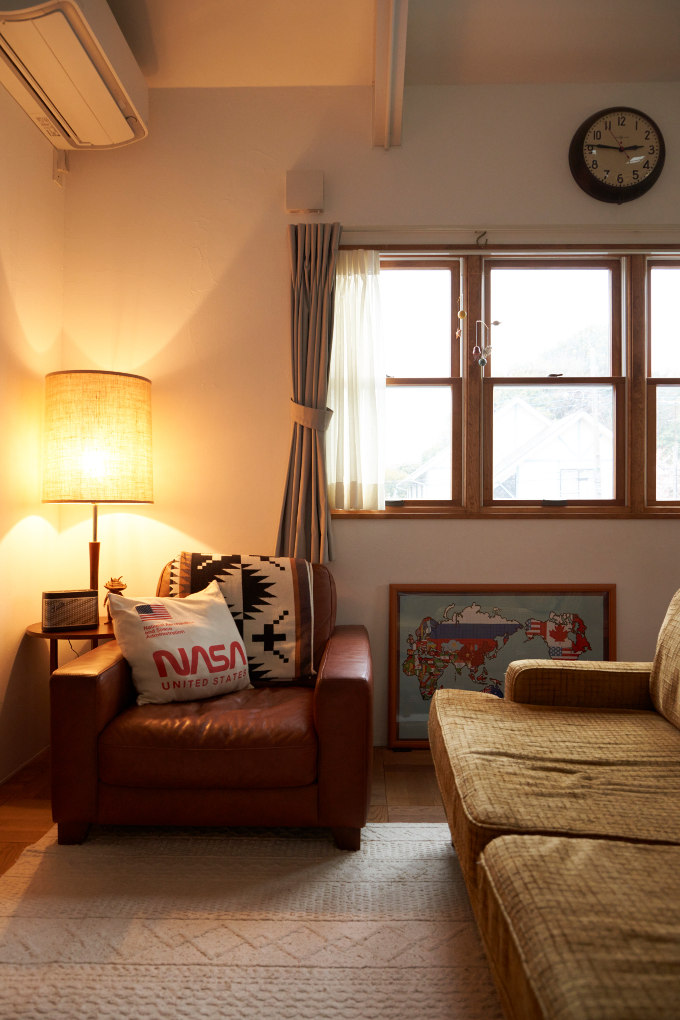 「T.W.DOUBLE-HUNG」画像