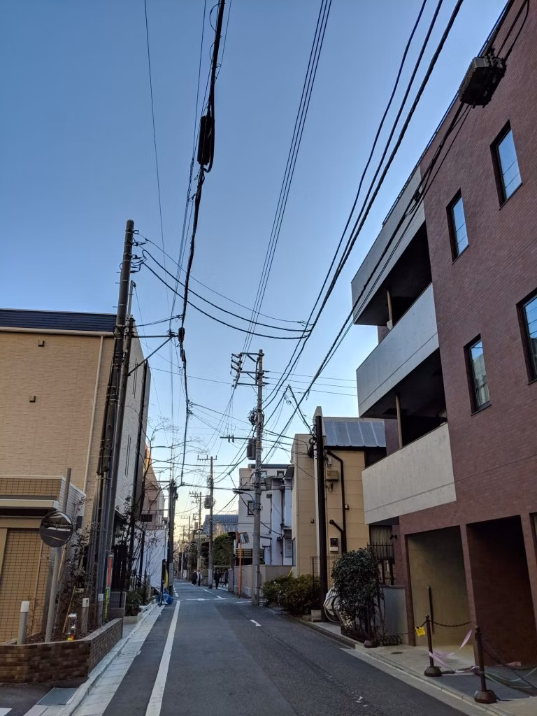明暗差の激しいシーン(pixel3で撮影)