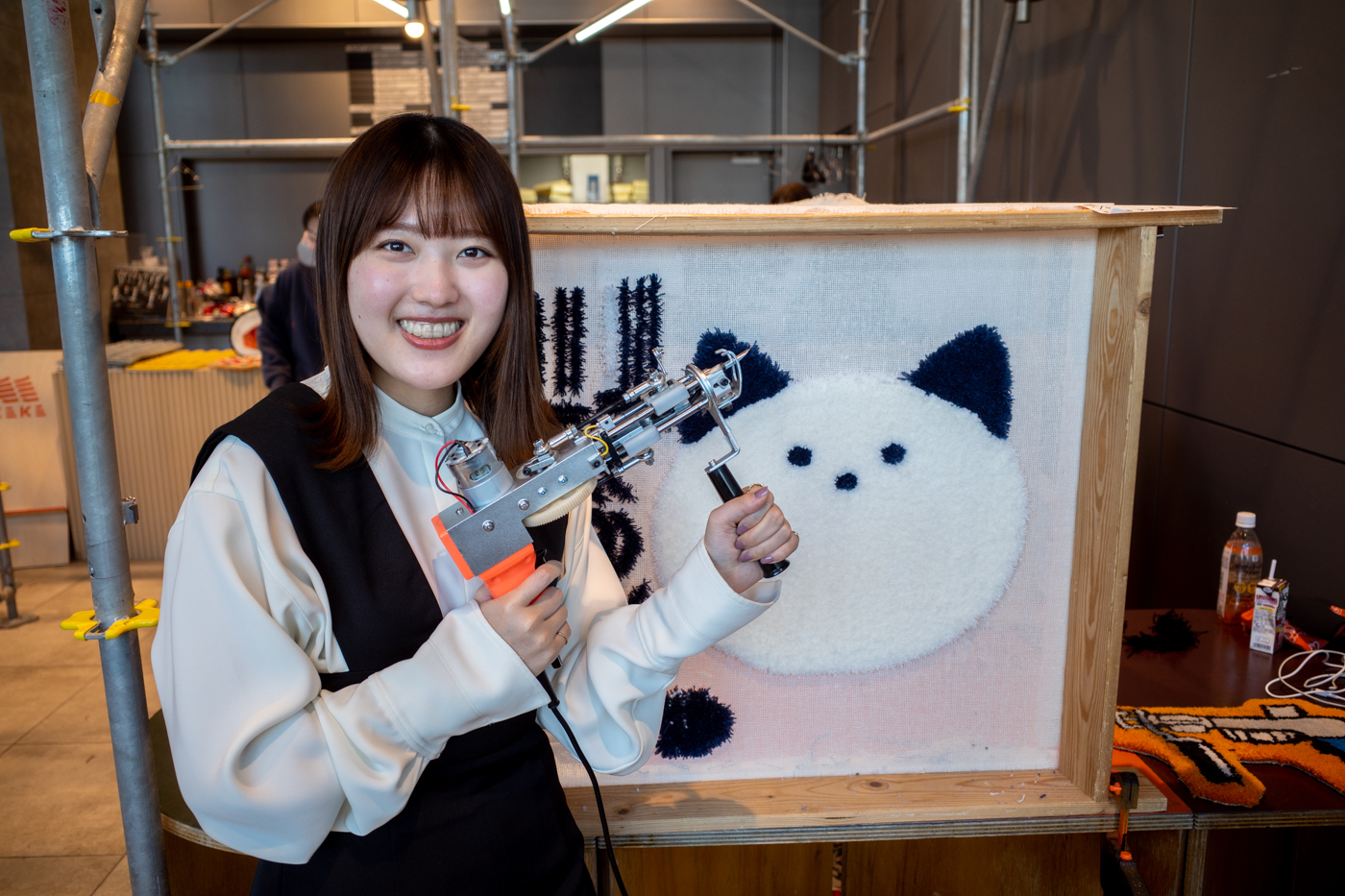 タフティングに初挑戦！箱猫ラグの制作から完成まで | ネッコノート